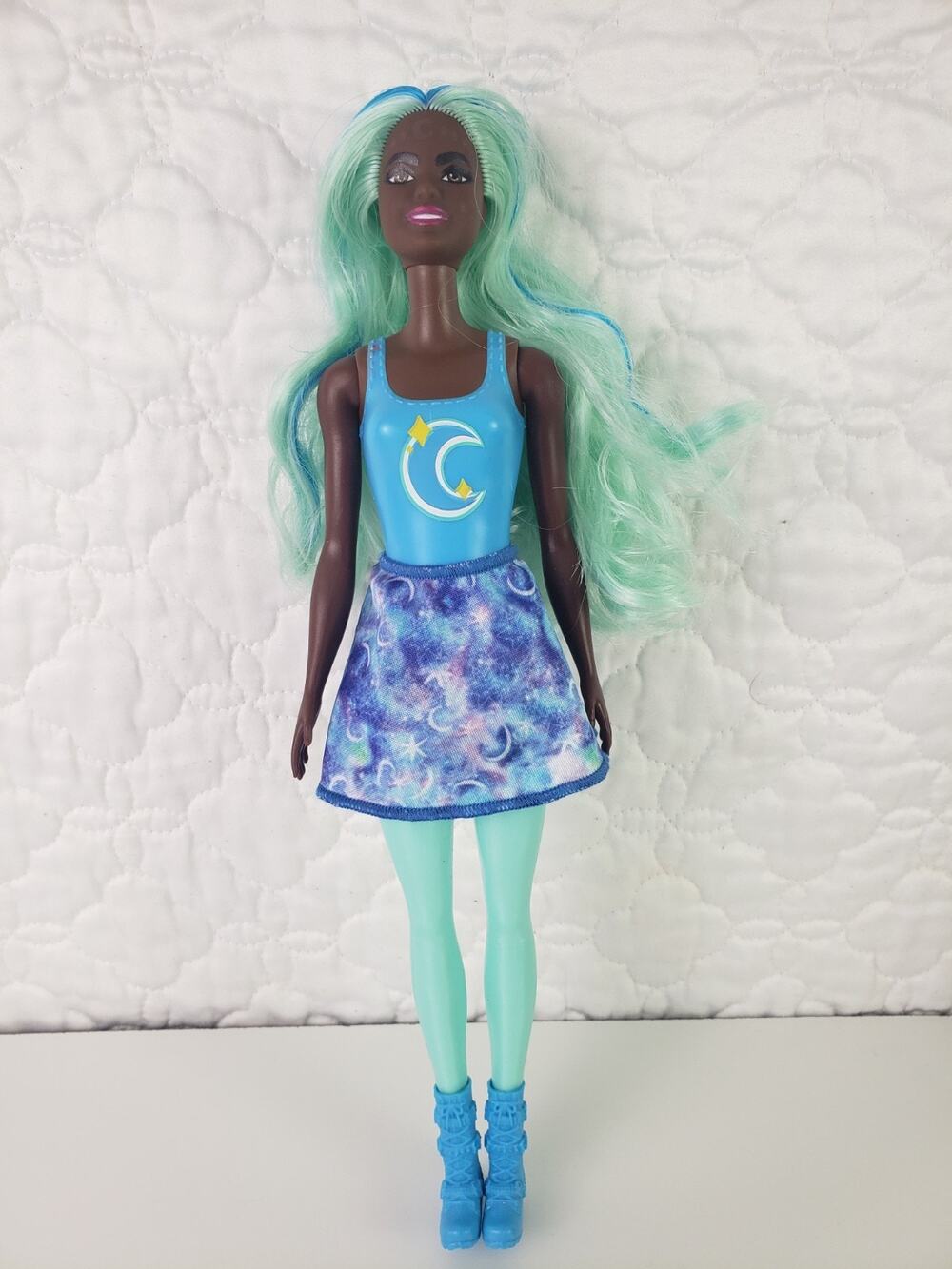 Barbie Color Reveal Rainbow Galaxy #2 Mattel Doll Skirt & Boots